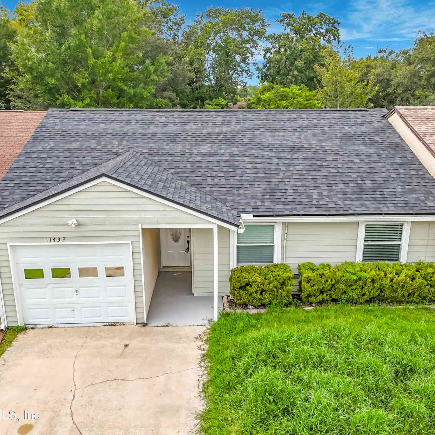 Townhouse For Rent - 11432 Skipjack Way<br/> Duval County, Jacksonville, FL 32223