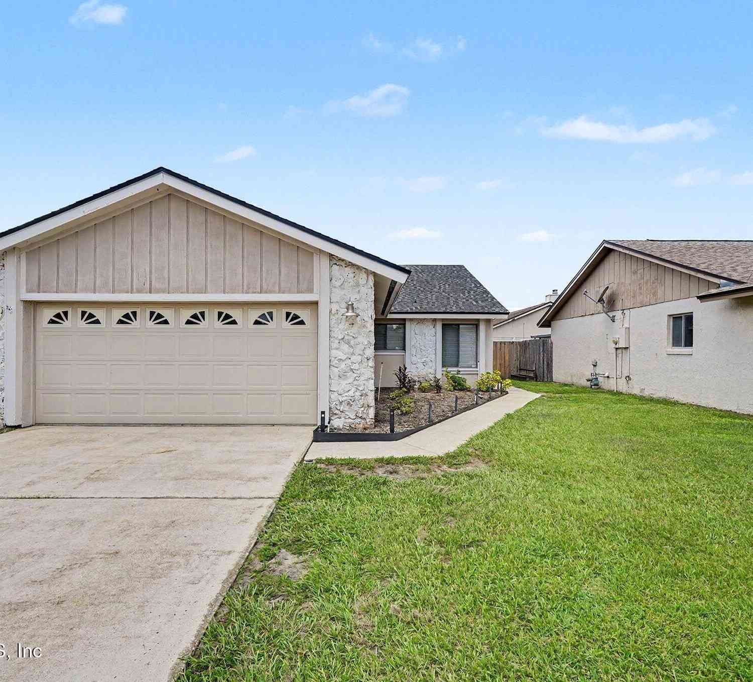 Homes For Sale - 144 Spoonhour Drive<br/> Casselberry, FL 32707