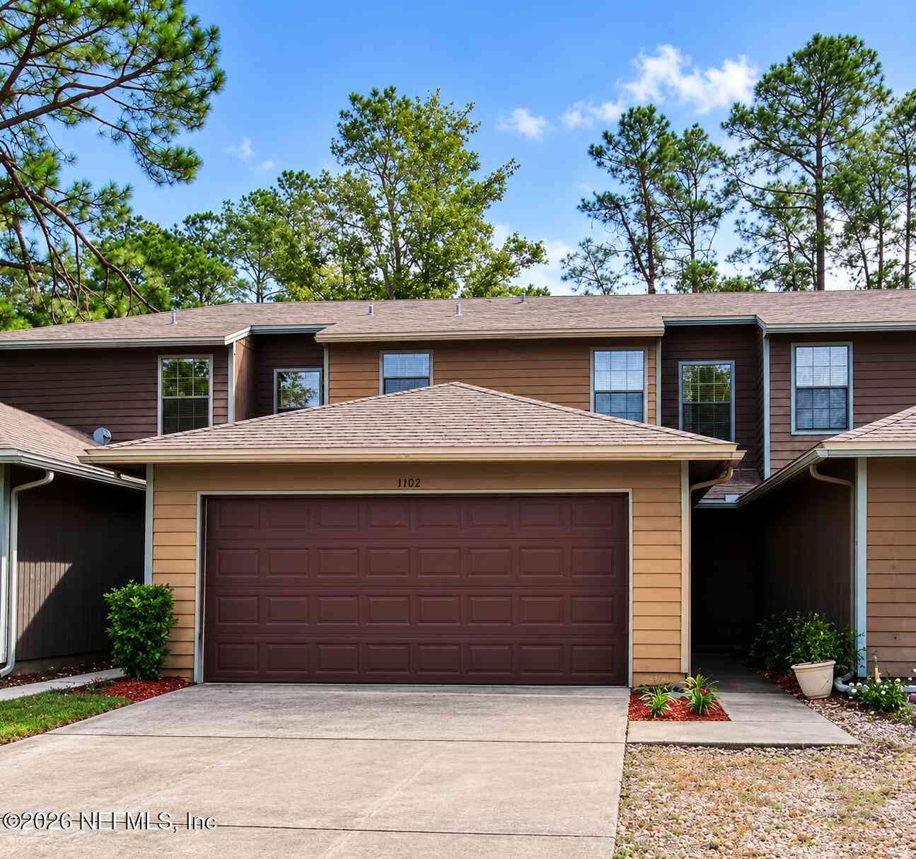 Townhouse For Sale - 4122 Hidden Branch Drive<br/> Jacksonville, FL 32257