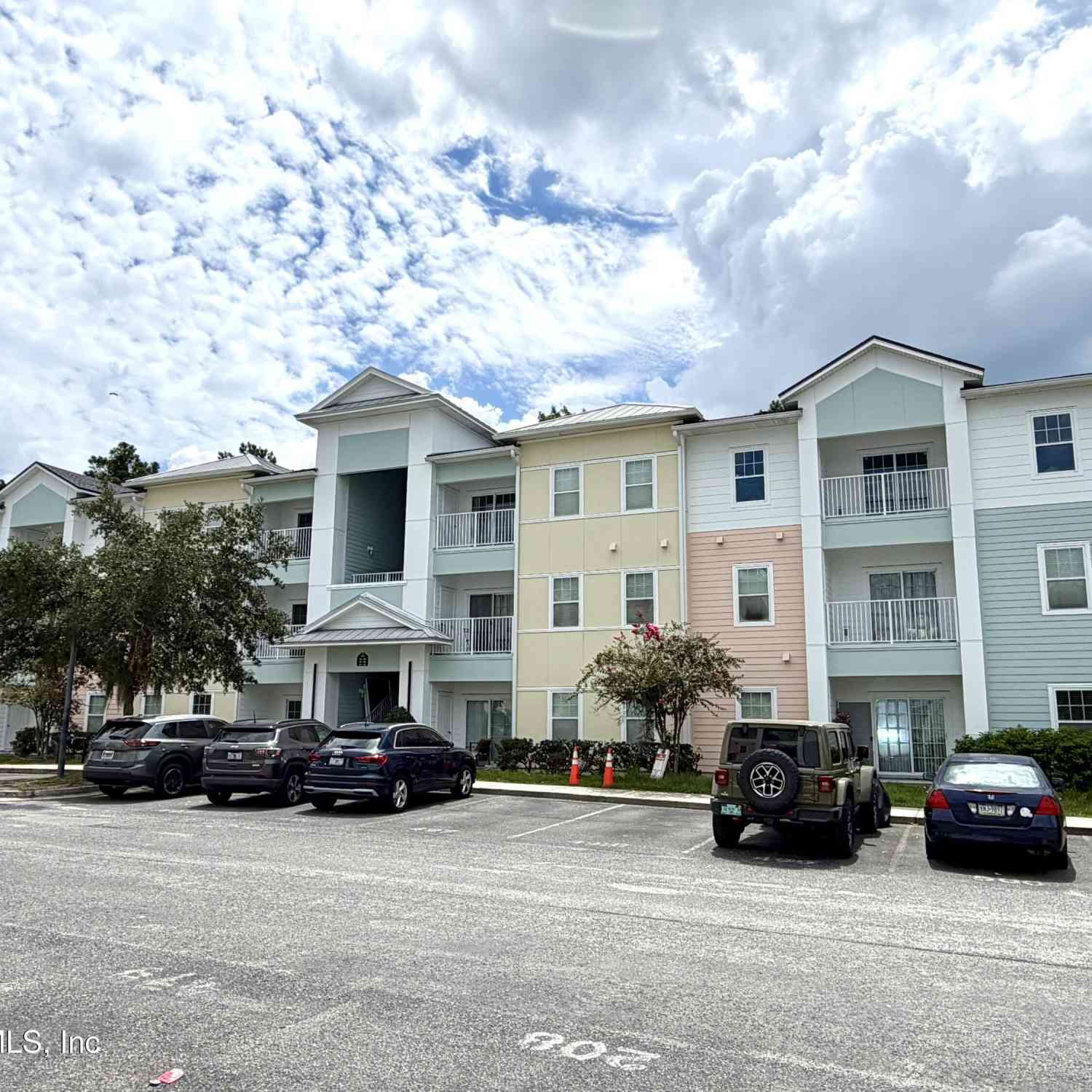 Condo For Sale - 4990 Key Lime Drive #306<br/> Jacksonville, FL 32256
