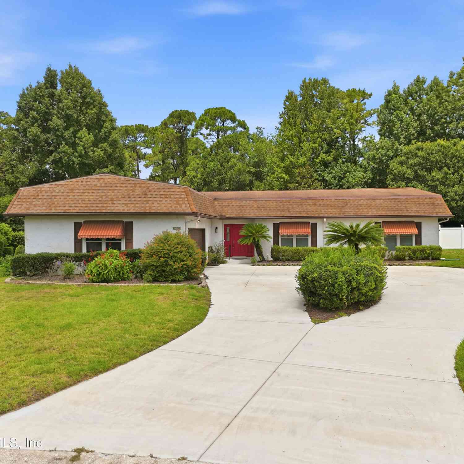 Homes For Sale - 6151 Grayling Drive<br/> Duval County, Jacksonville, FL 32256