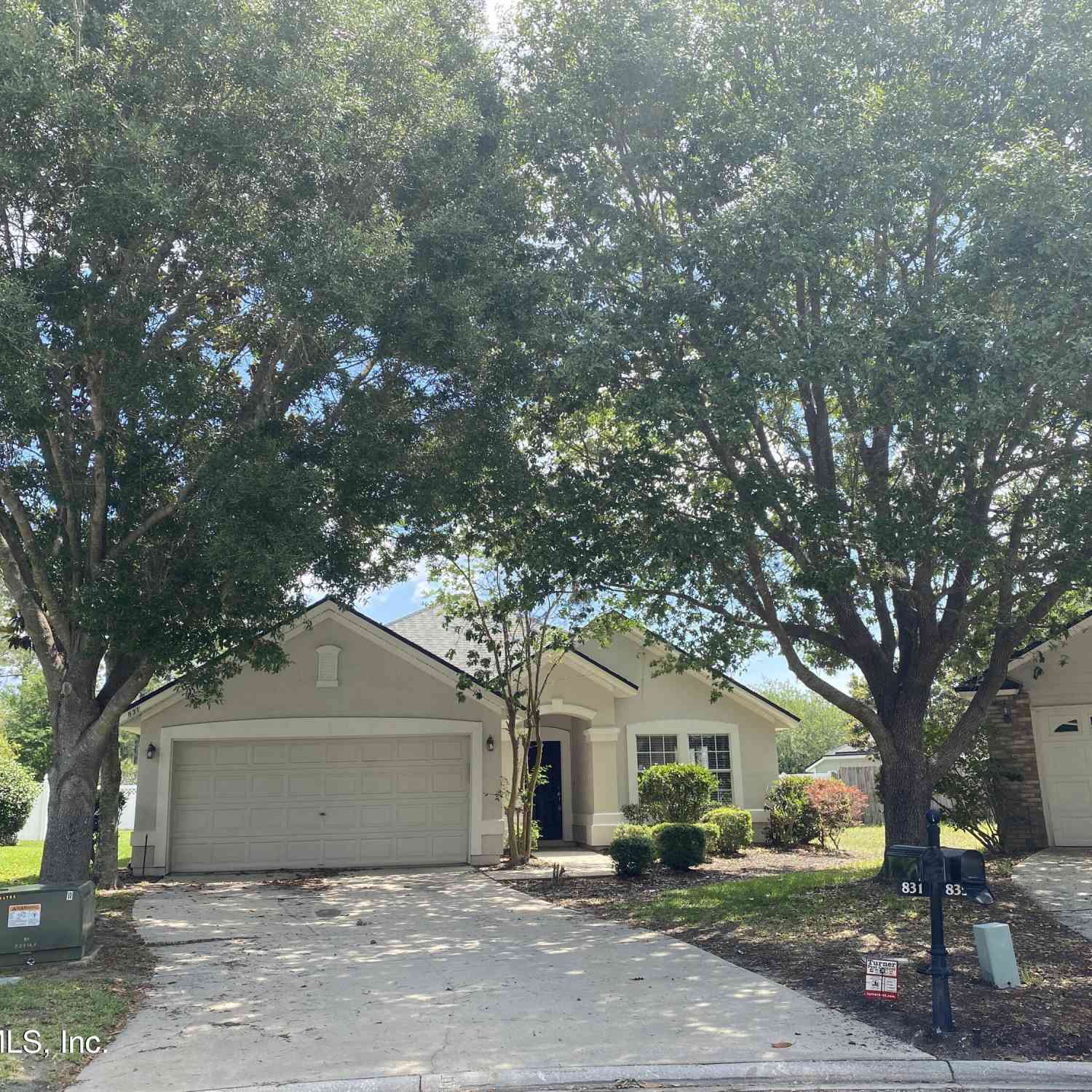 Homes For Sale - 831 Timberjack Court<br/> Orange Park, FL 32065