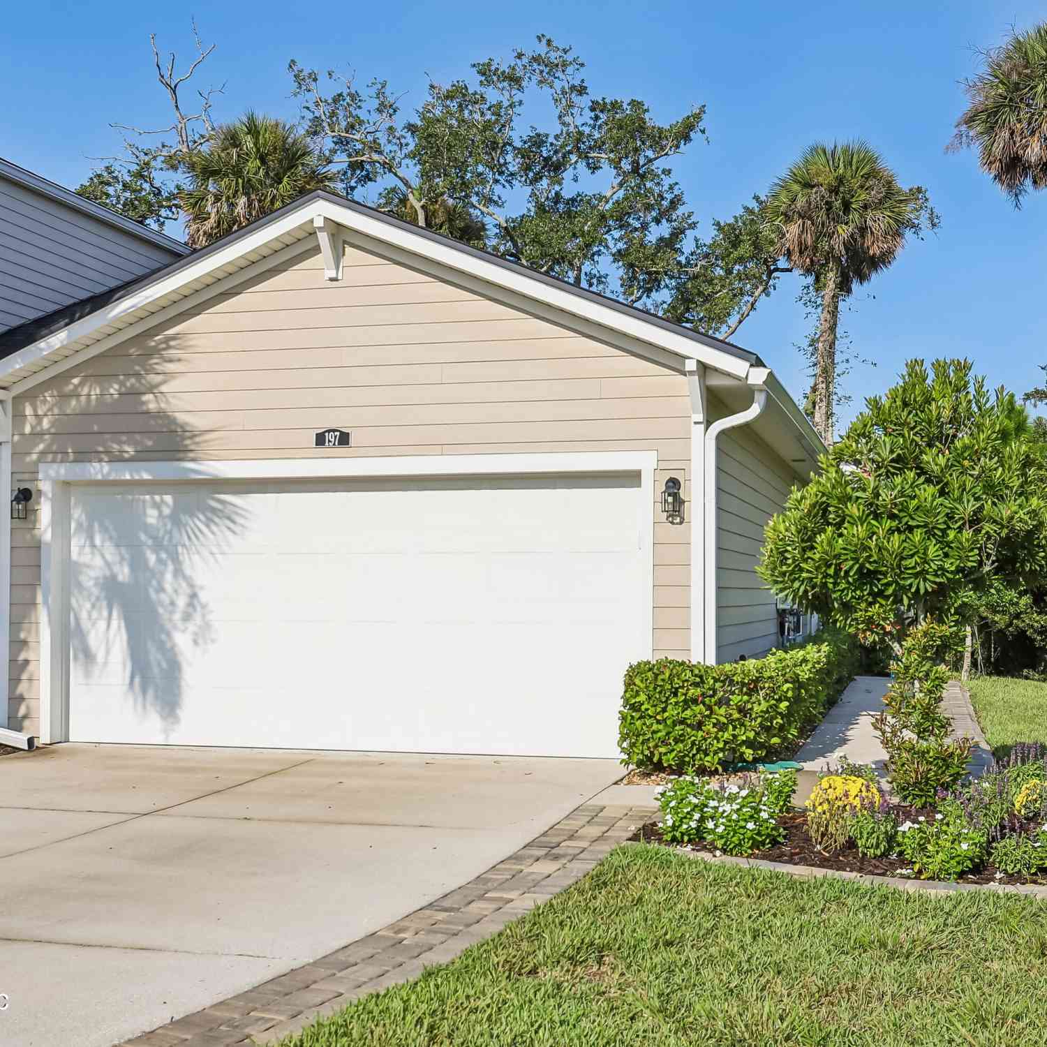 Townhouse For Sale - 197 Leeward Island Drive<br/> St. Augustine Beach, FL 32080