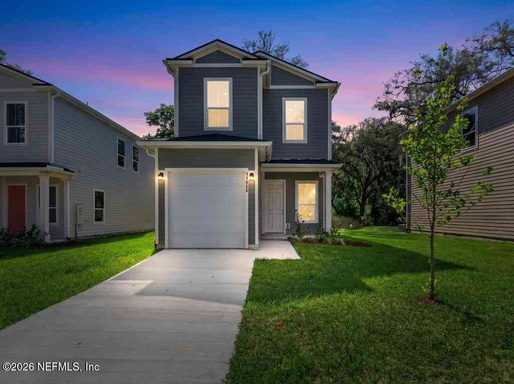Homes For Sale - 11076 Pine Street<br/> Jacksonville, FL 32218