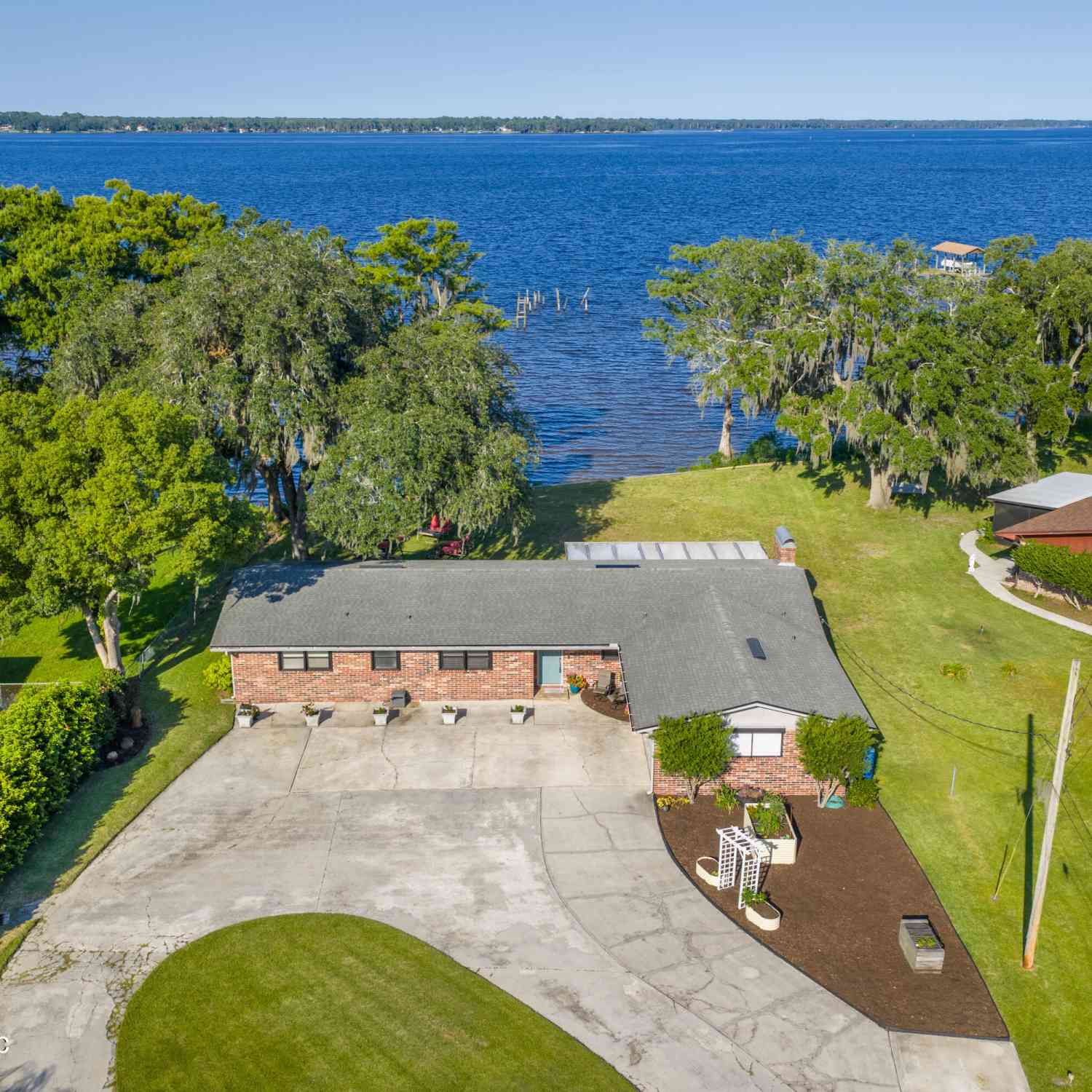 Homes For Sale - 3217 River Road<br/> Clay County, Green Cove Springs, FL 32043