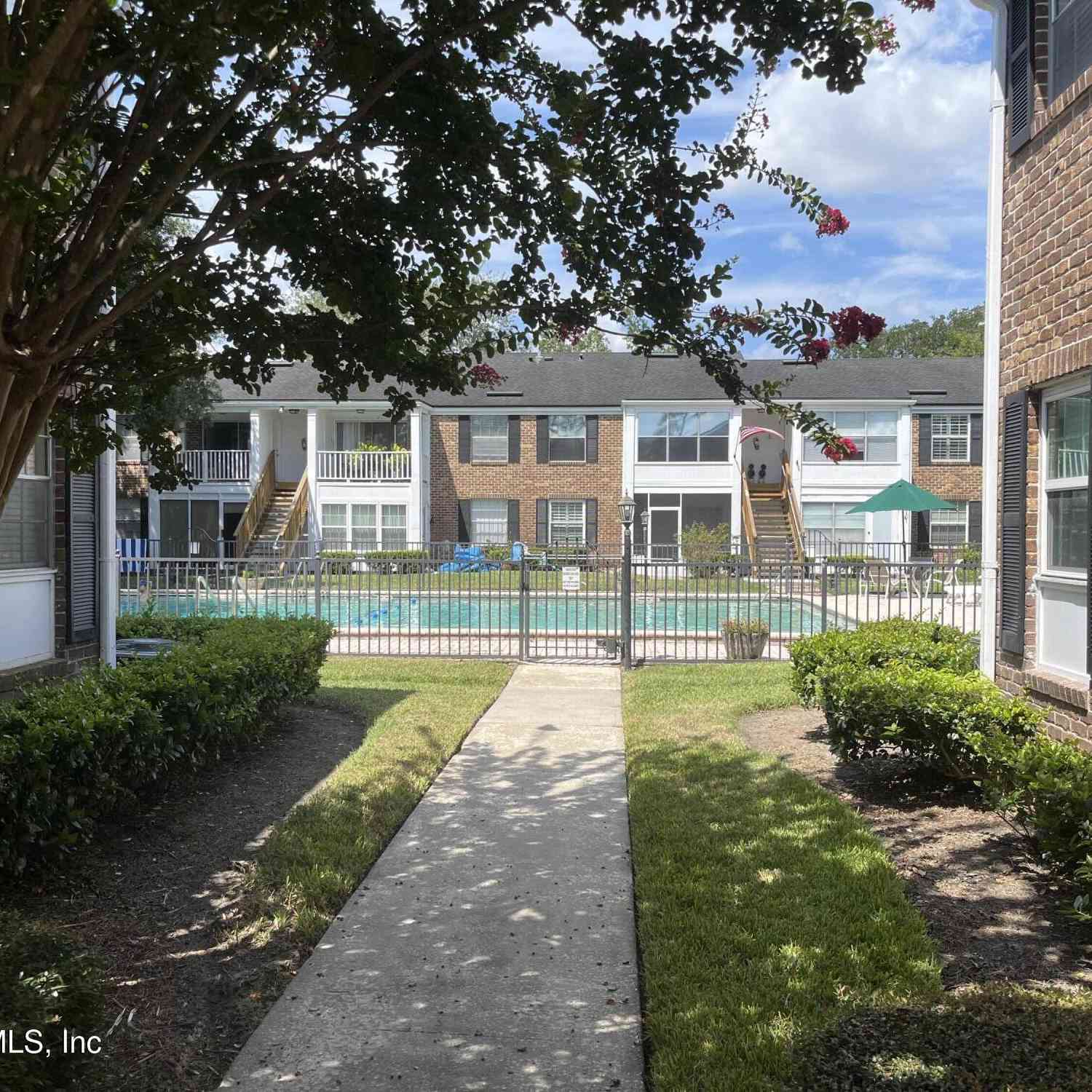 Condo For Sale - 4358 Timuquana Road #124<br/> Jacksonville, FL 32210