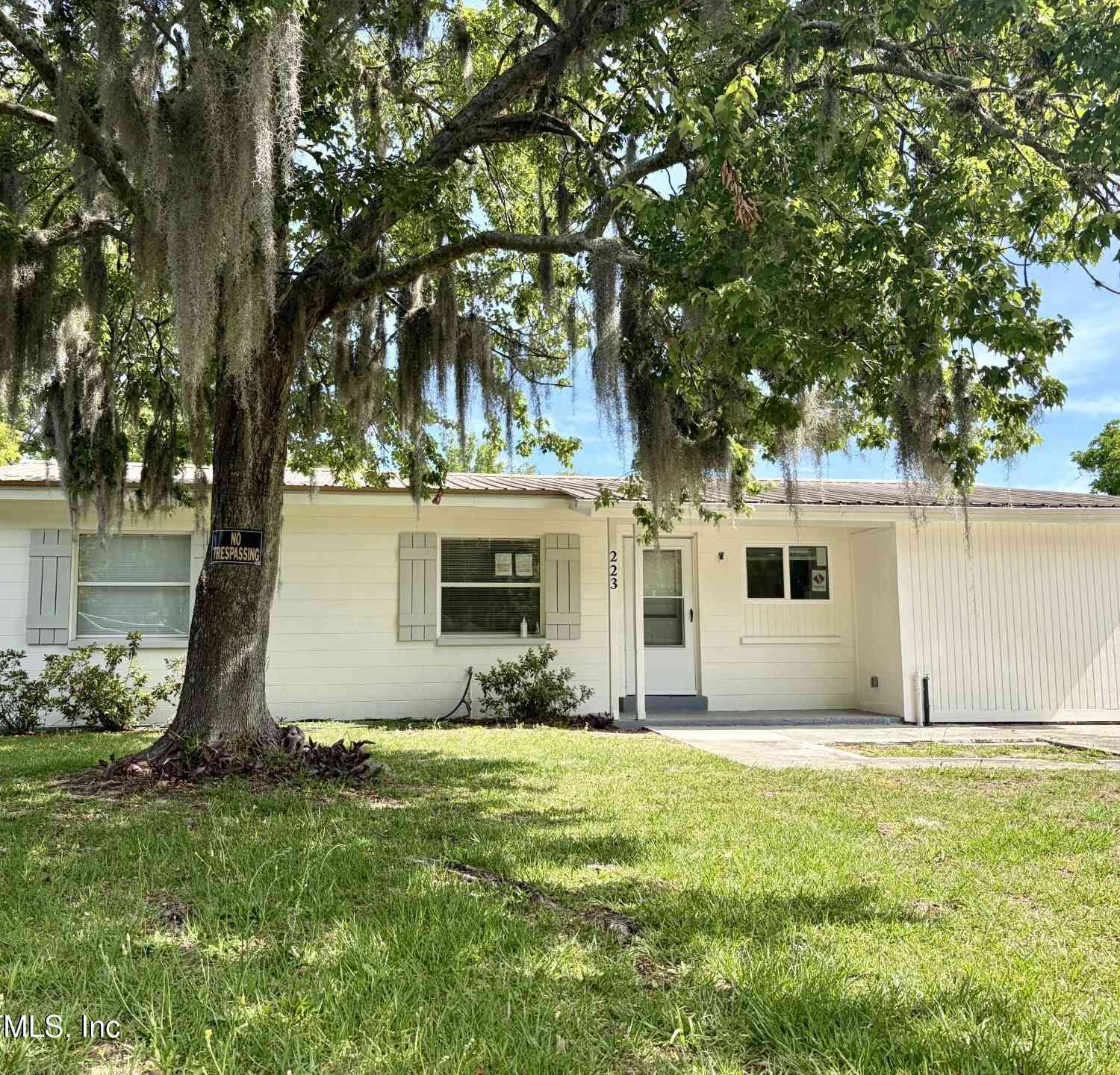 Homes For Rent - 223 N Collen Road<br/> Jacksonville, FL 32218