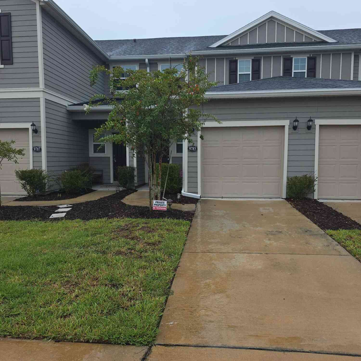 Townhouse For Sale - 9785 Fiddleback Lane<br/> Jacksonville, FL 32222