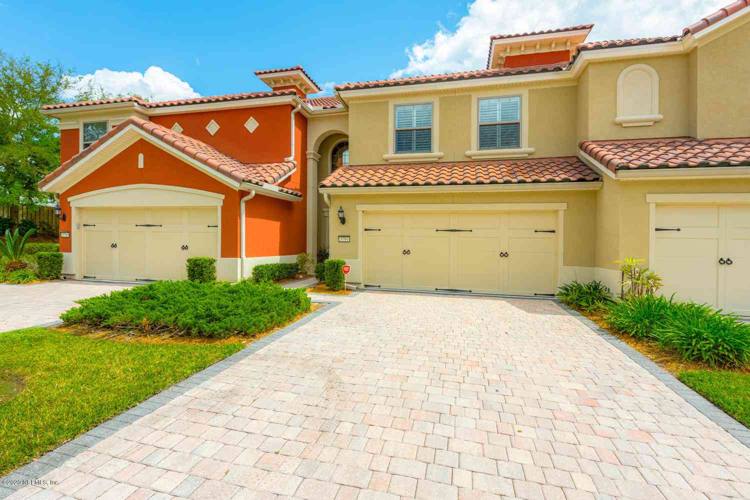 Townhouse For Sale - 3794 Casitas Drive<br/> Jacksonville, FL 32224