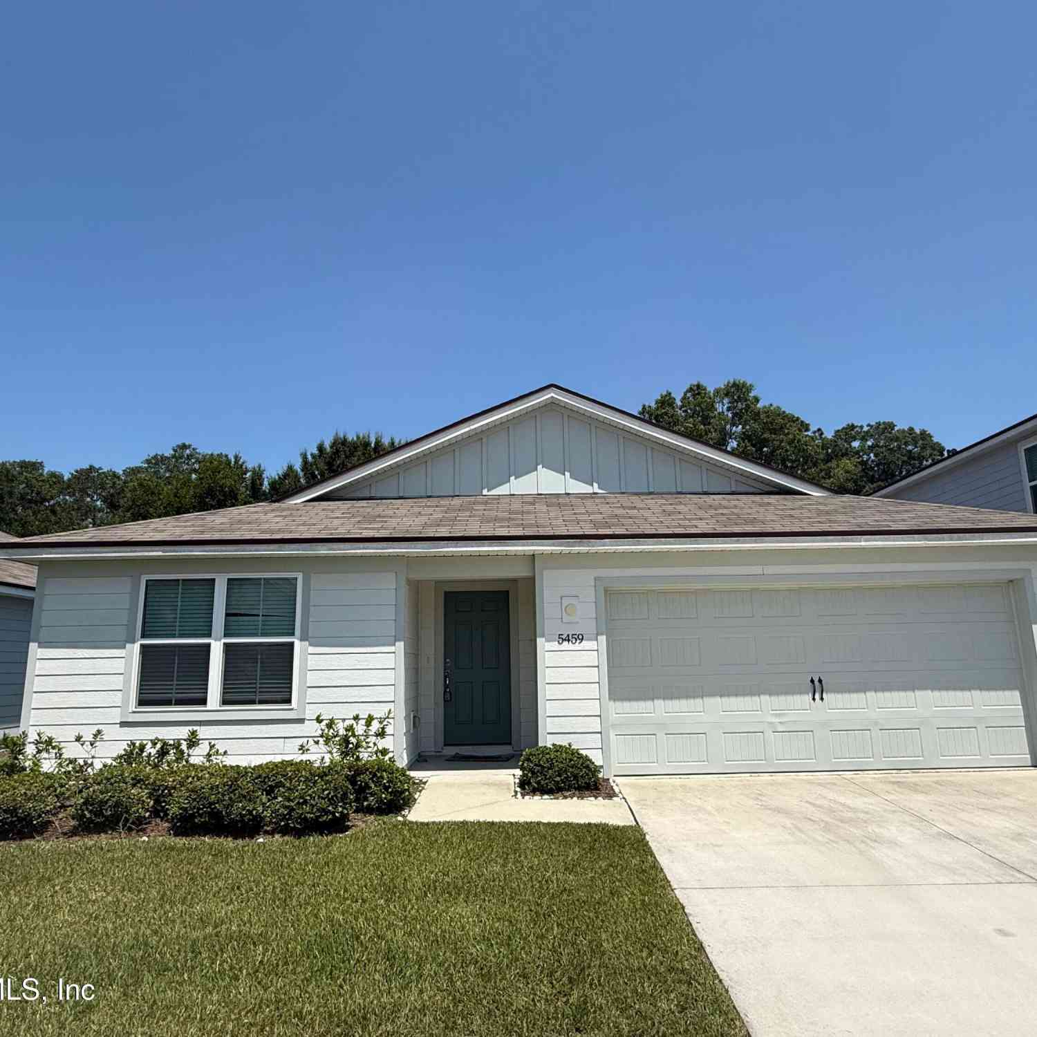 Homes For Rent - 5459 Bullseye Circle<br/> Jacksonville, FL 32244