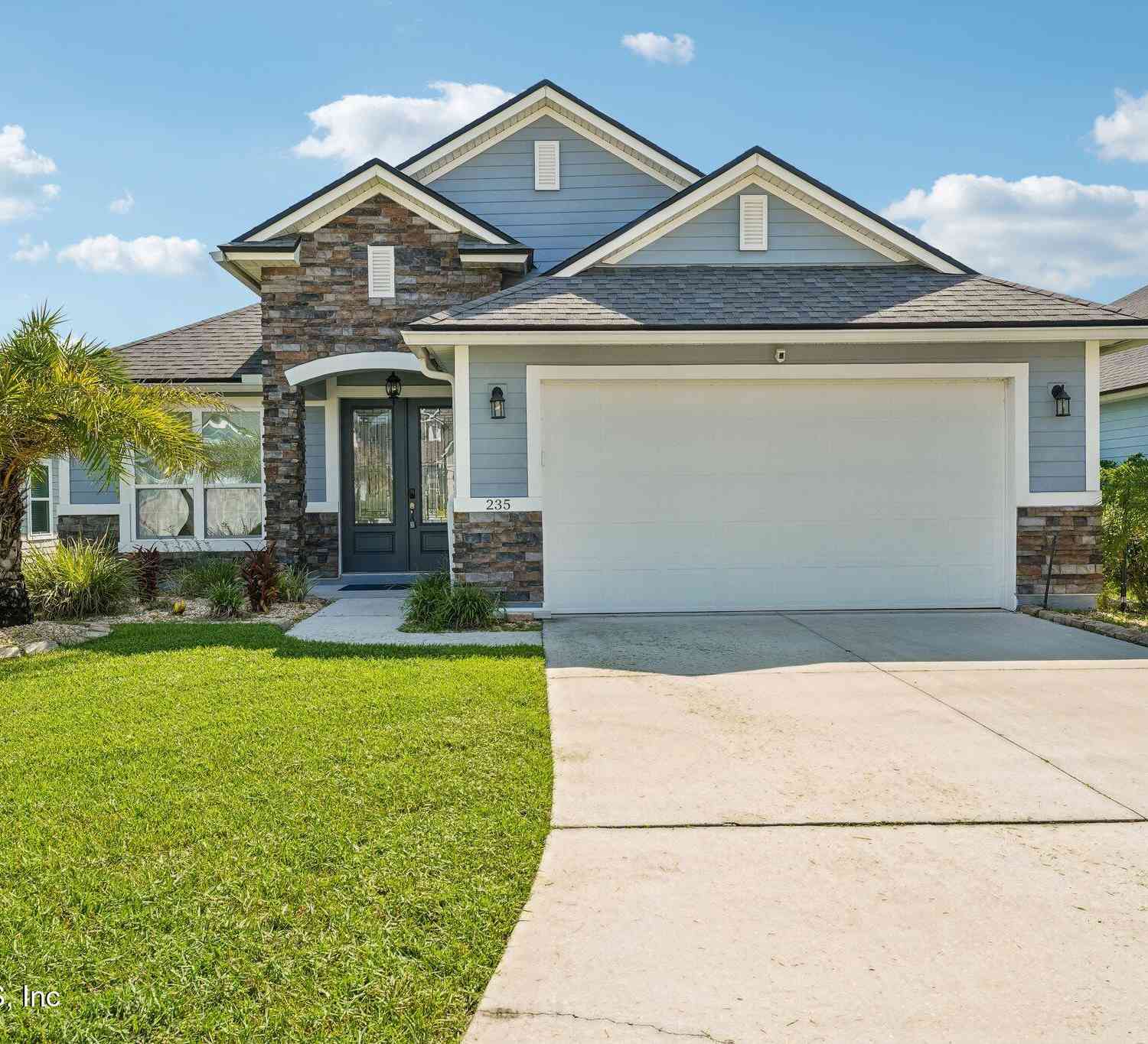 Homes For Sale - 235 Willow Lake Drive<br/> St. Johns, FL 32092