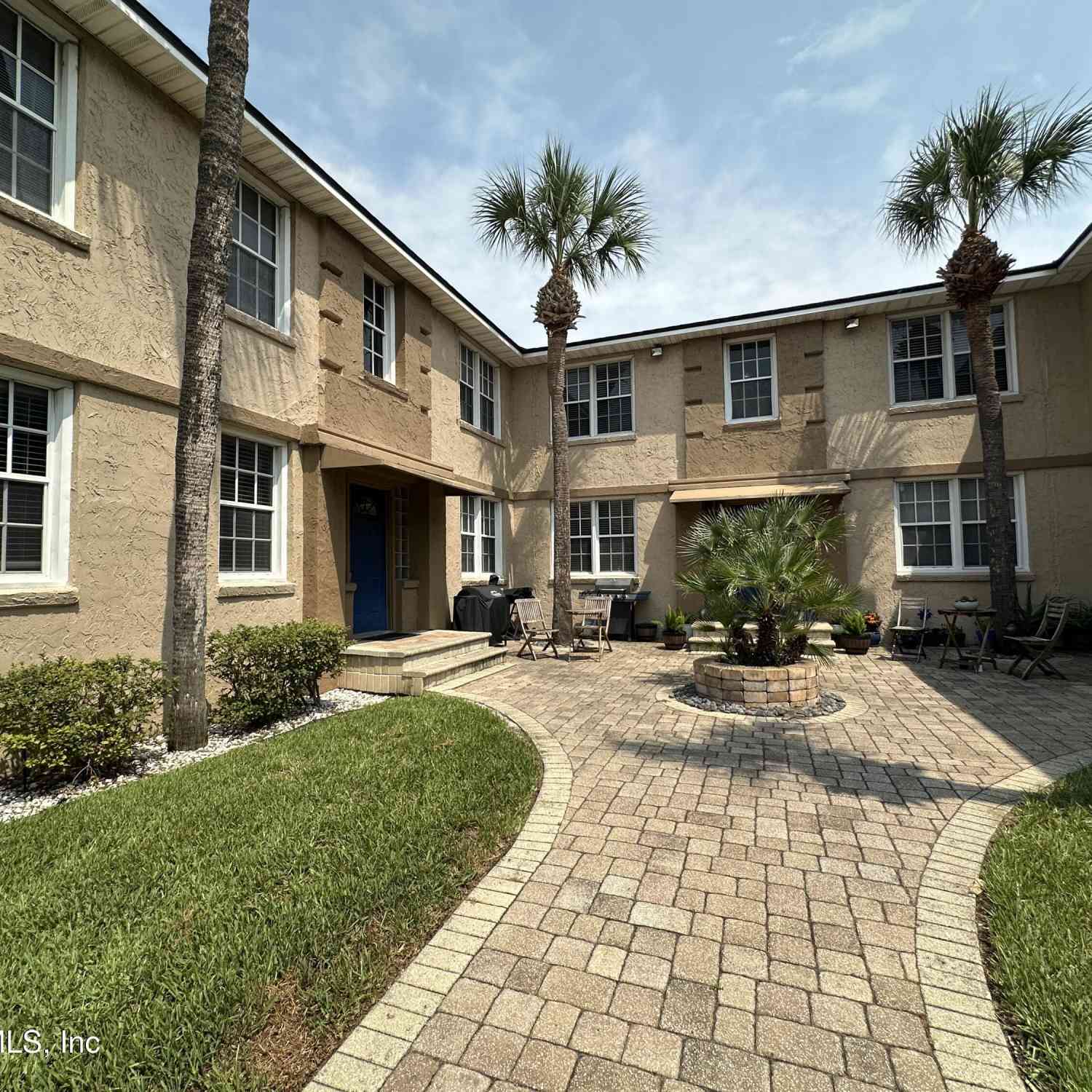 Apartment For Rent - 319 1st Avenue #1-A<br/> Jacksonville Beach, FL 32250