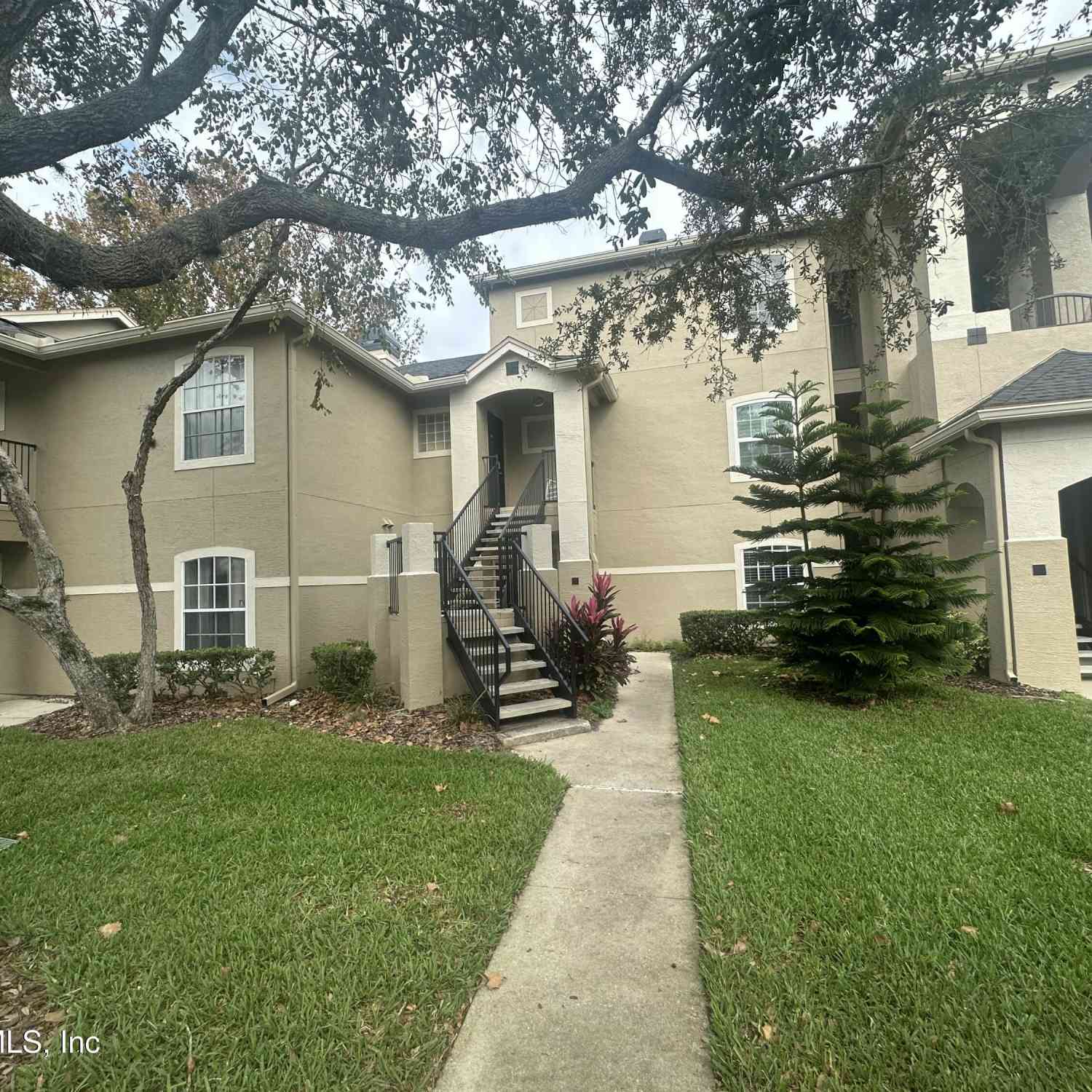 Condo For Rent - 1701 The Greens Way #413<br/> Jacksonville Beach, FL 32250