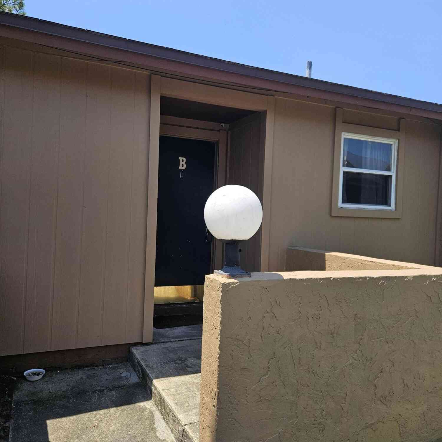 Apartment For Rent - 1456 Gifford Avenue #B<br/> Orange Park, FL 32065