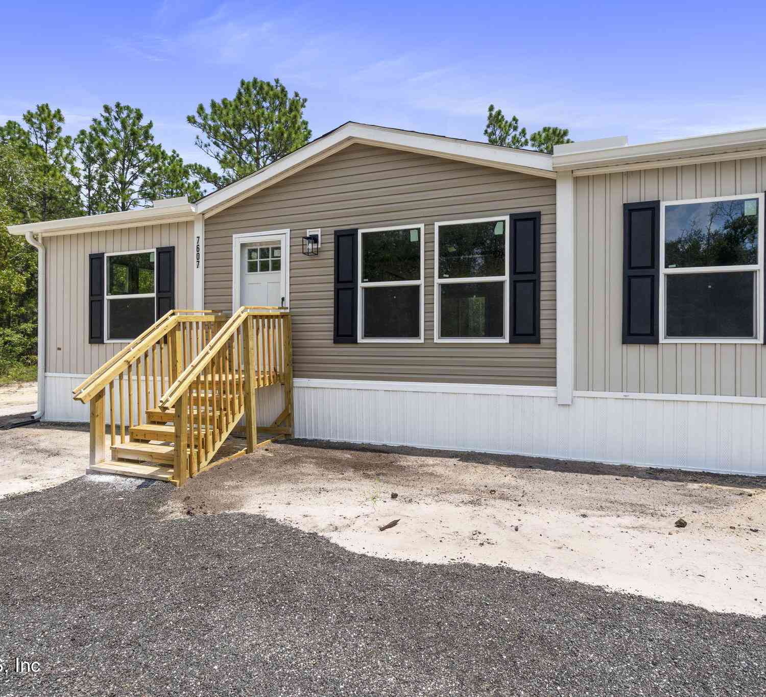 Mobile Home For Sale - 7607 Oak Forest Road<br/> Clay County, Keystone Heights, FL 32656