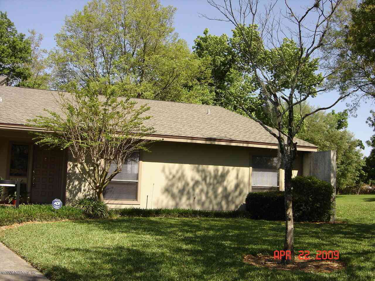 Homes For Rent - 10123 Cross Green Way #113<br/> Jacksonville, FL 32256