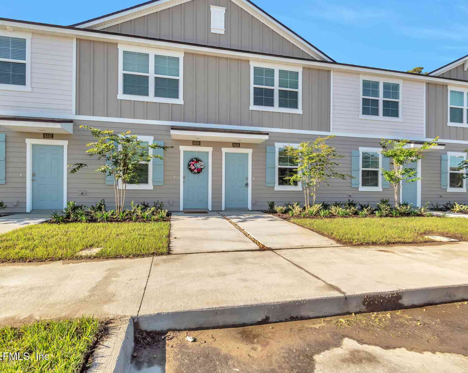 Townhouse For Sale - 8348 Asteroid Street<br/> Jacksonville, FL 32256