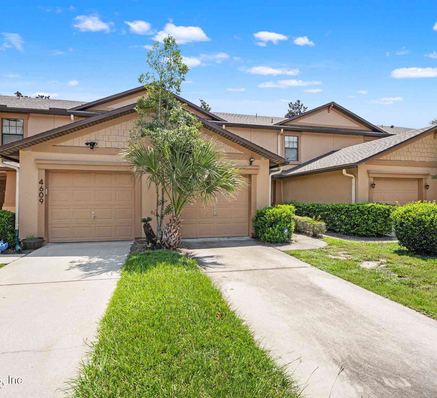 Townhouse For Rent - 4613 Gerber Court<br/> Jacksonville, FL 32210