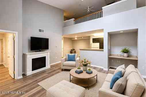 Condo For Sale - 8550 Touchton Road #1736<br/> Jacksonville, FL 32216