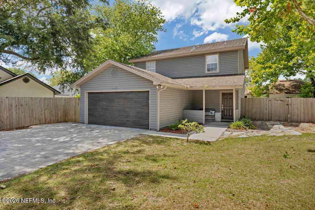 Homes For Sale - 1625 Ashmore Green Drive<br/> Duval County, Jacksonville, FL 32246