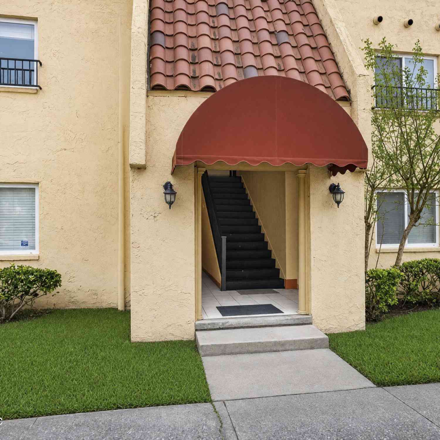 Condo For Sale - 3878 La Mirada Drive #3<br/> Jacksonville, FL 32217