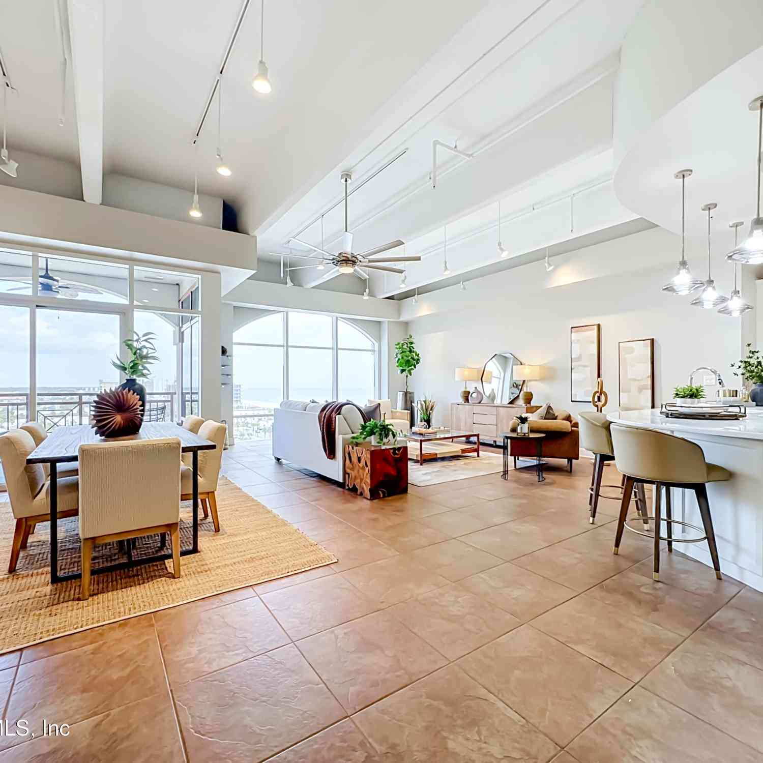 Condo For Sale - 320 1st Street #810<br/> Jacksonville Beach, FL 32250