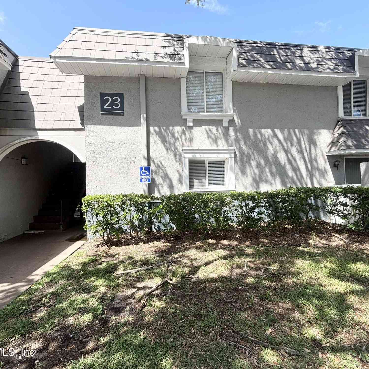 Condo For Rent - 355 Monument Road #23 E1<br/> Jacksonville, FL 32225