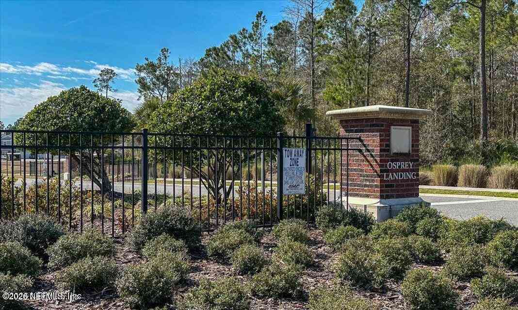 Homes For Sale - 5646 Kellar Circle<br/> Duval County, Jacksonville, FL 32218