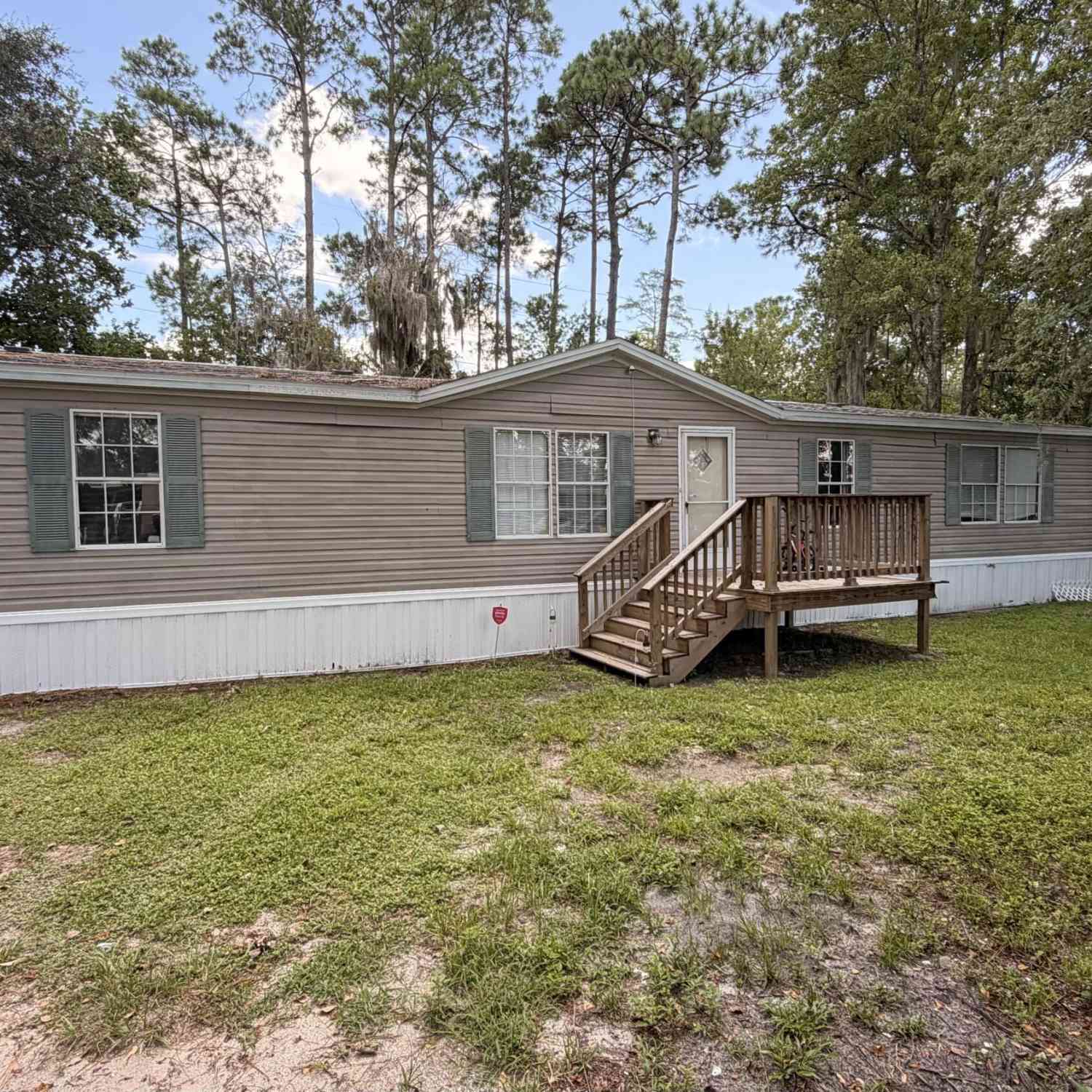 Mobile Home For Sale - 4449 Dalry Drive<br/> Jacksonville, FL 32246