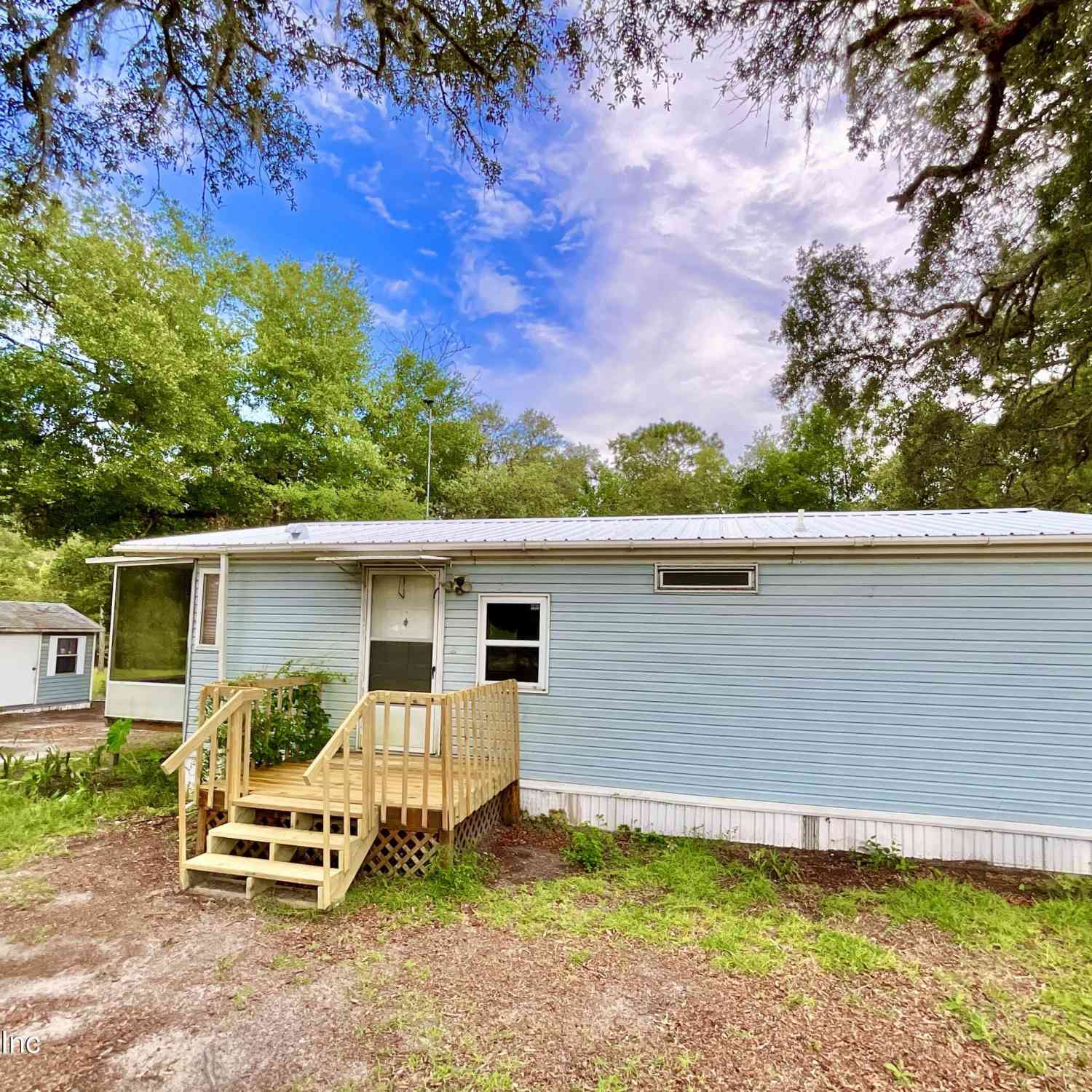 Mobile Home For Sale - 107 Crystal Lake Drive<br/> Putnam County, Melrose, FL 32666