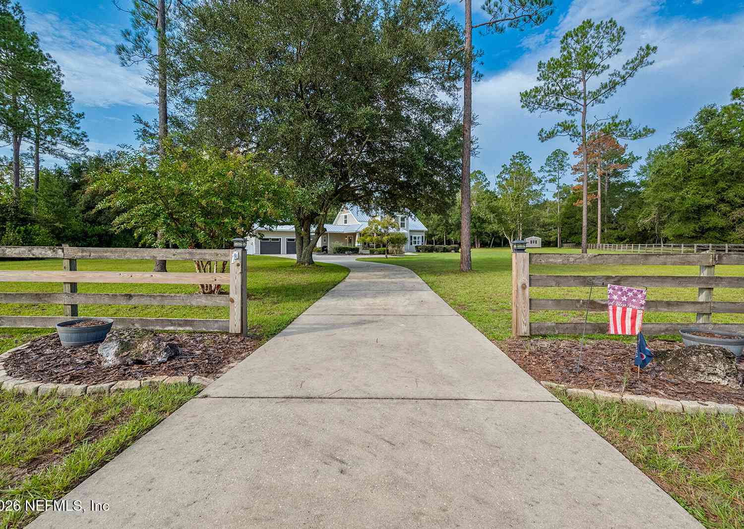 Homes For Sale - 25193 NW 204th Place<br/> High Springs, FL 32643