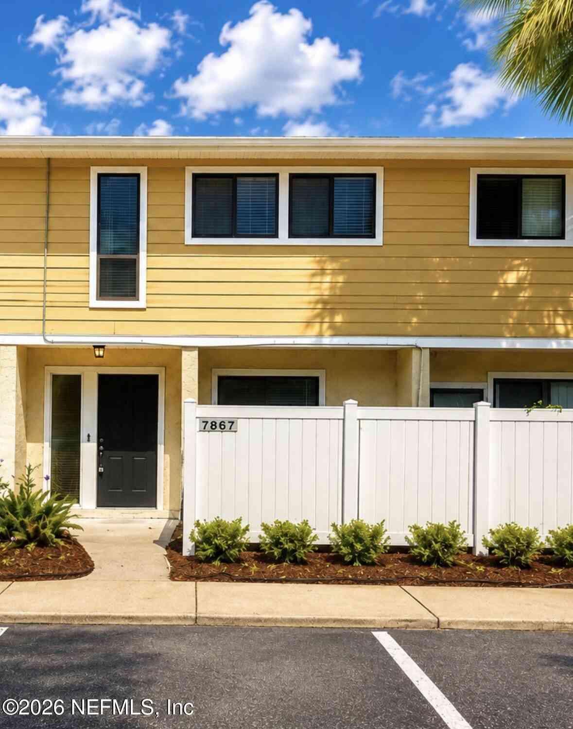 Condo For Rent - 7867 Bahia Vista Court #7867<br/> Jacksonville, FL 32256