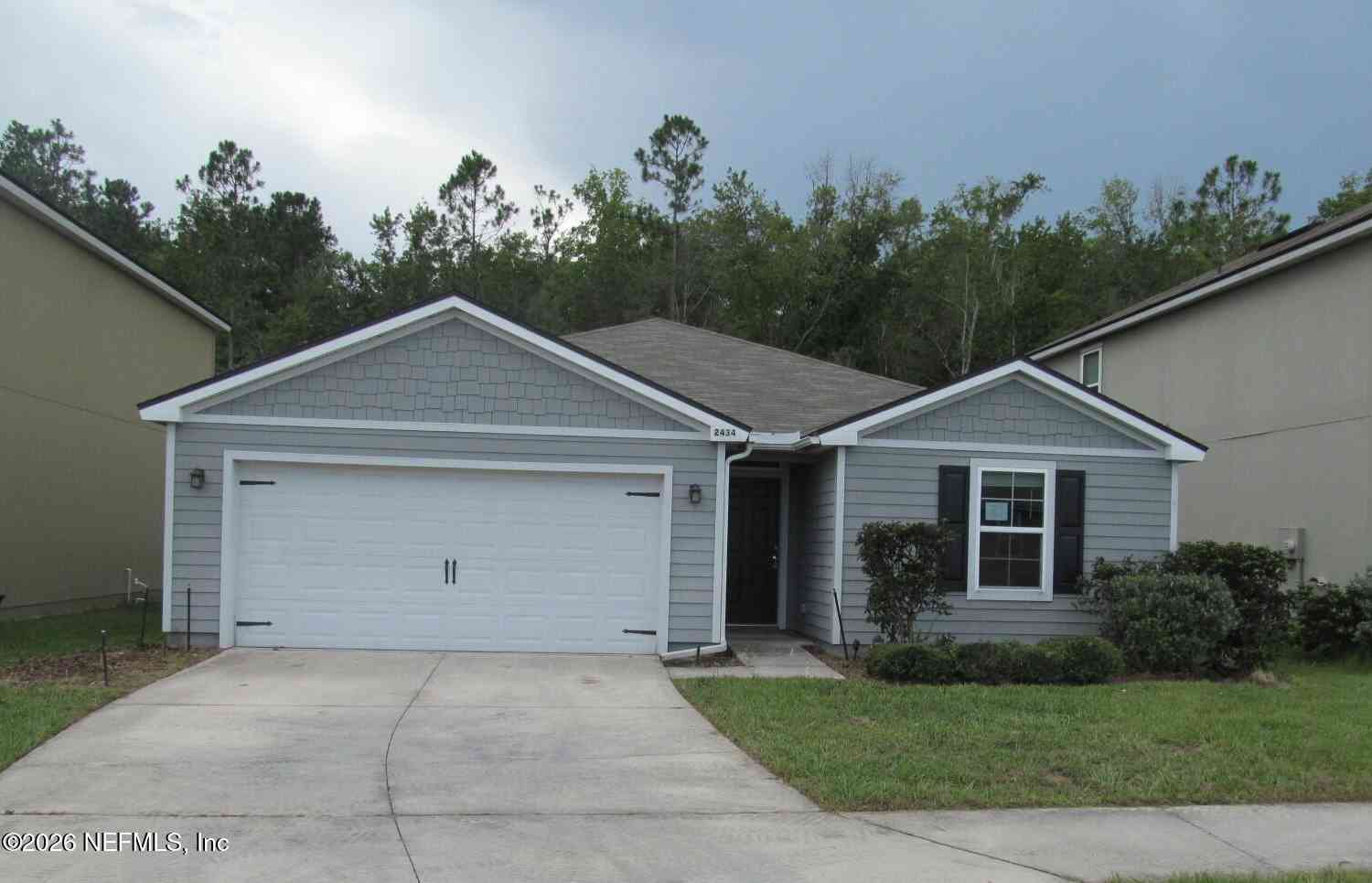 Homes For Sale - 2434 Oak Stream Drive<br/> Clay County, Green Cove Springs, FL 32043