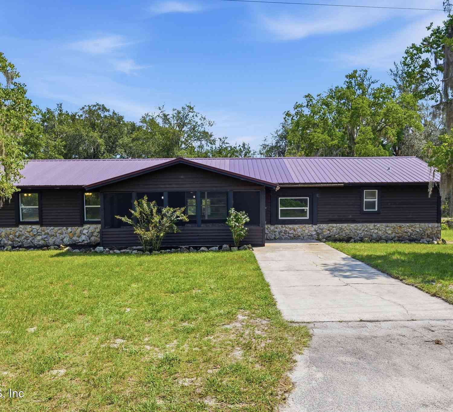 Homes For Sale - 201 Comer Road<br/> Putnam County, Palatka, FL 32177