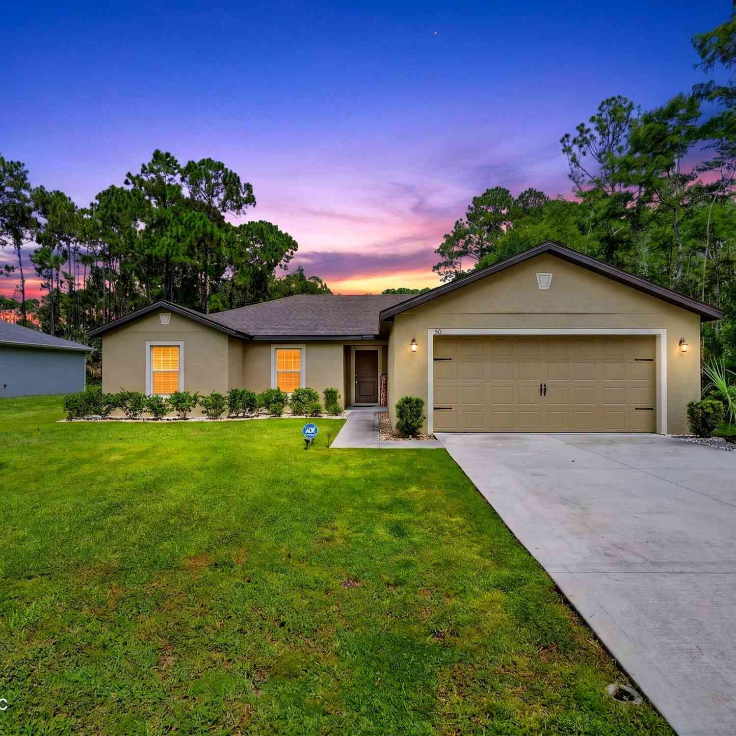 Homes For Sale - 50 Ullian Trail<br/> Flagler County, Palm Coast, FL 32164