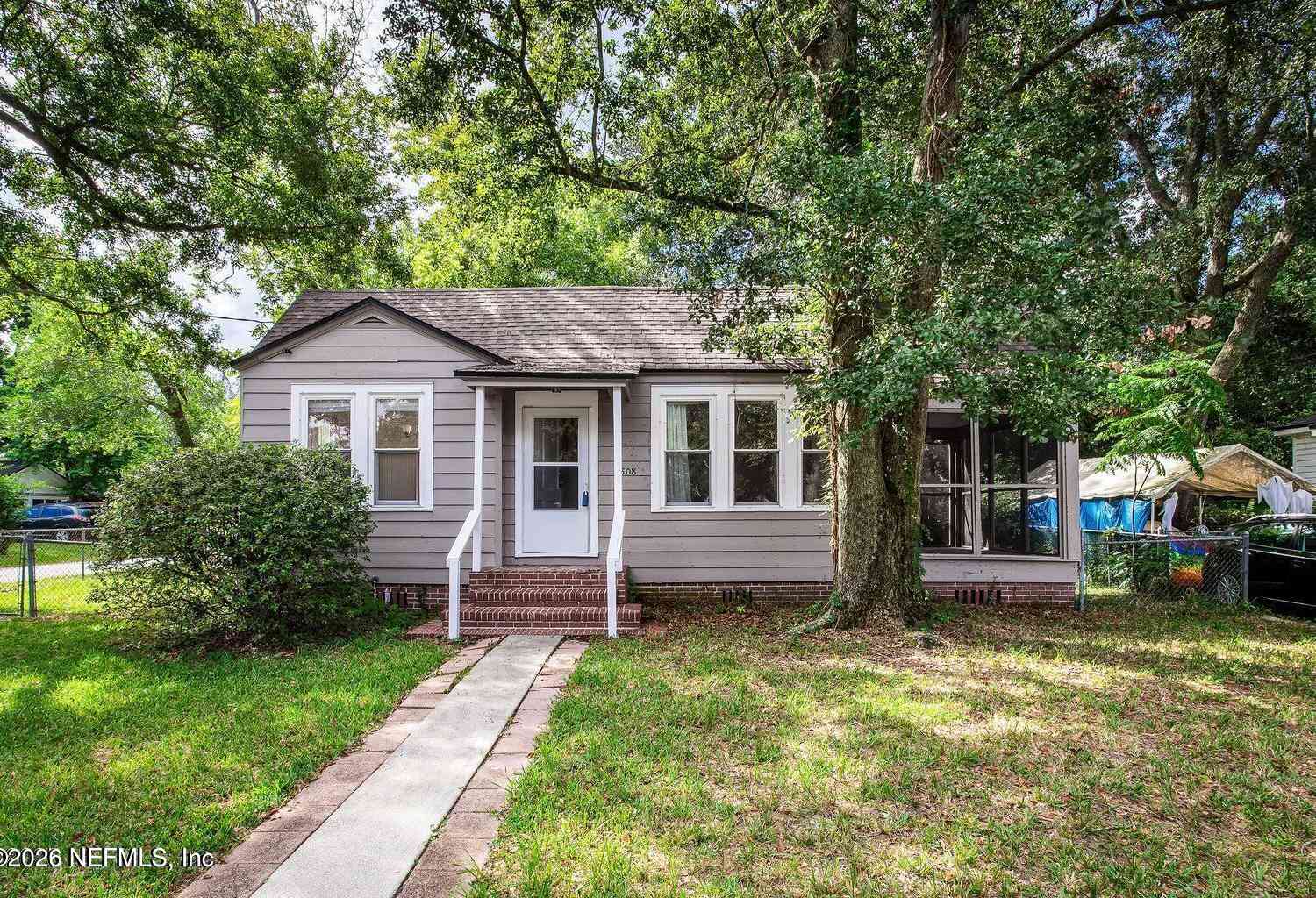 Homes For Rent - 4808 Royal Avenue<br/> Duval County, Jacksonville, FL 32205