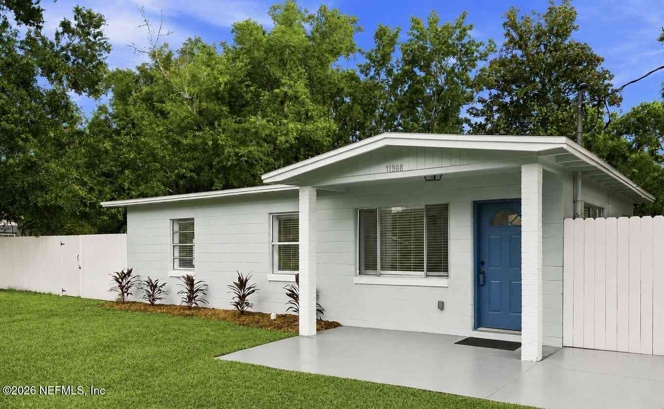 Homes For Sale - 11968 Cornelius Street<br/> Jacksonville, FL 32246