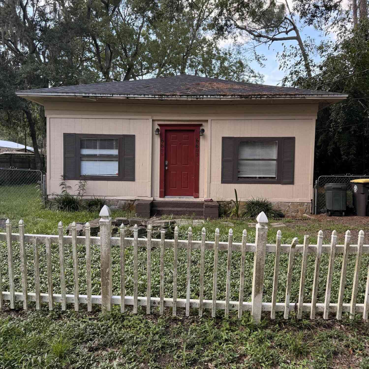 Multifamily For Rent - 6605 Dixie Street<br/> Duval County, Jacksonville, FL 32219