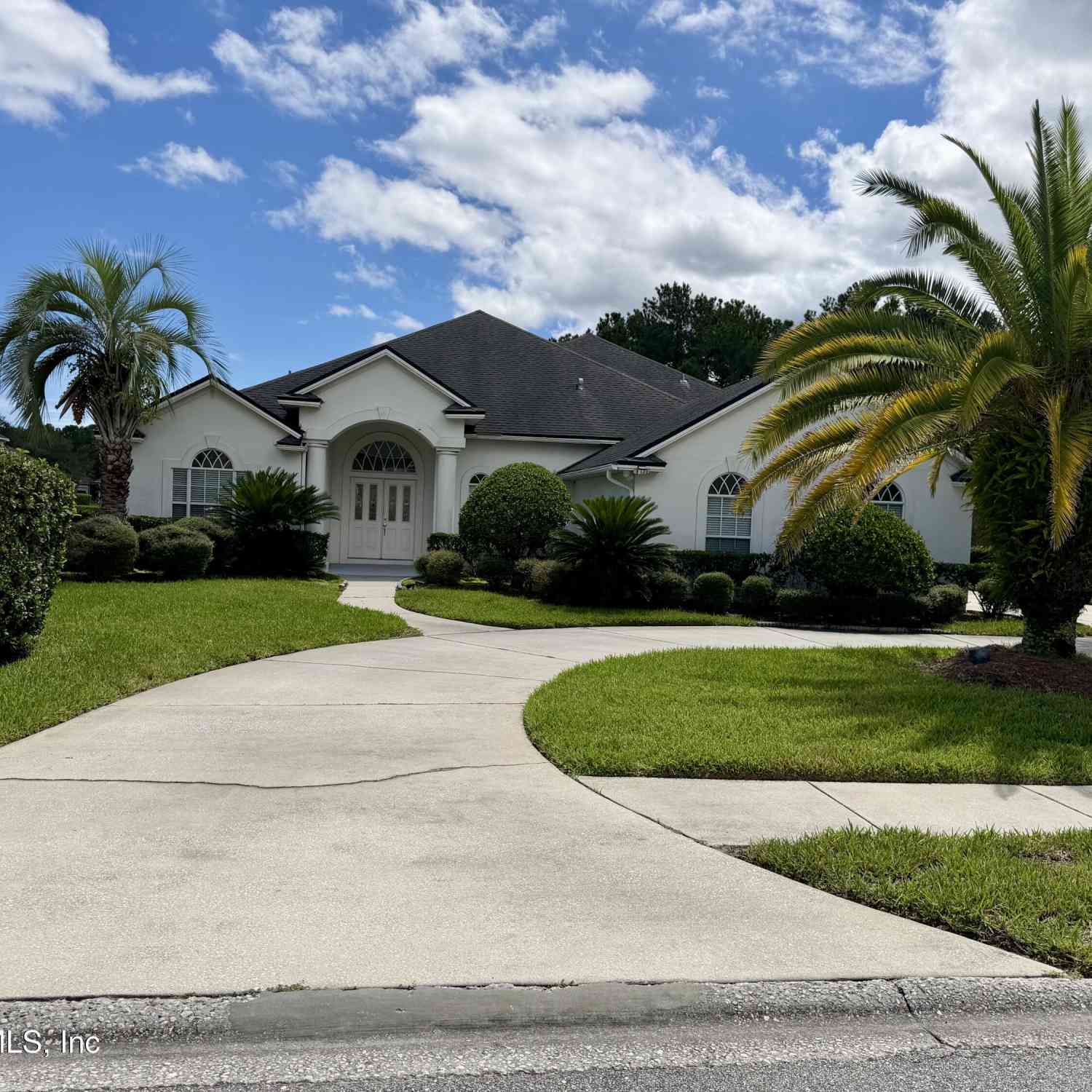Homes For Rent - 7709 Burnt Oak Trail<br/> Jacksonville, FL 32256