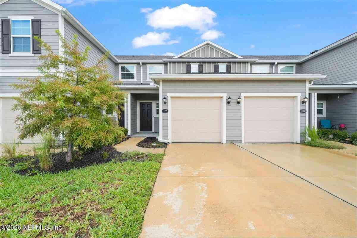 Townhouse For Rent - 11799 Junegrass Road<br/> Jacksonville, FL 32258