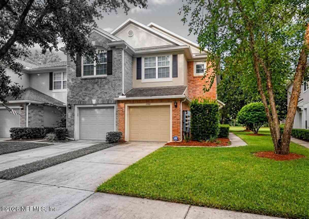 Townhouse For Sale - 7543 Scarlet Ibis Lane<br/> Jacksonville, FL 32256