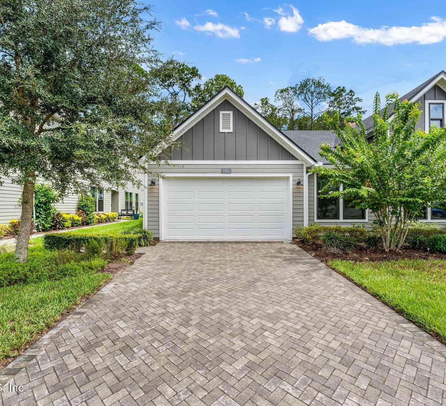 Townhouse For Sale - 9951 Filament Boulevard<br/> Duval County, Jacksonville, FL 32256