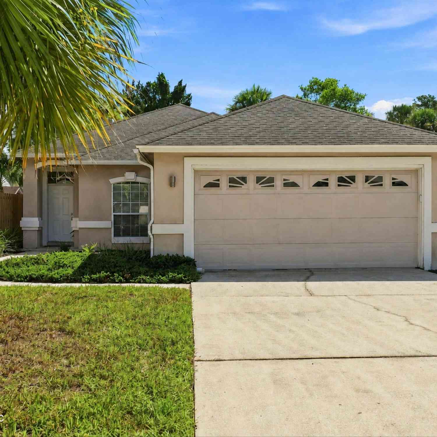 Homes For Sale - 1668 Linkside Court<br/> Duval County, Atlantic Beach, FL 32233