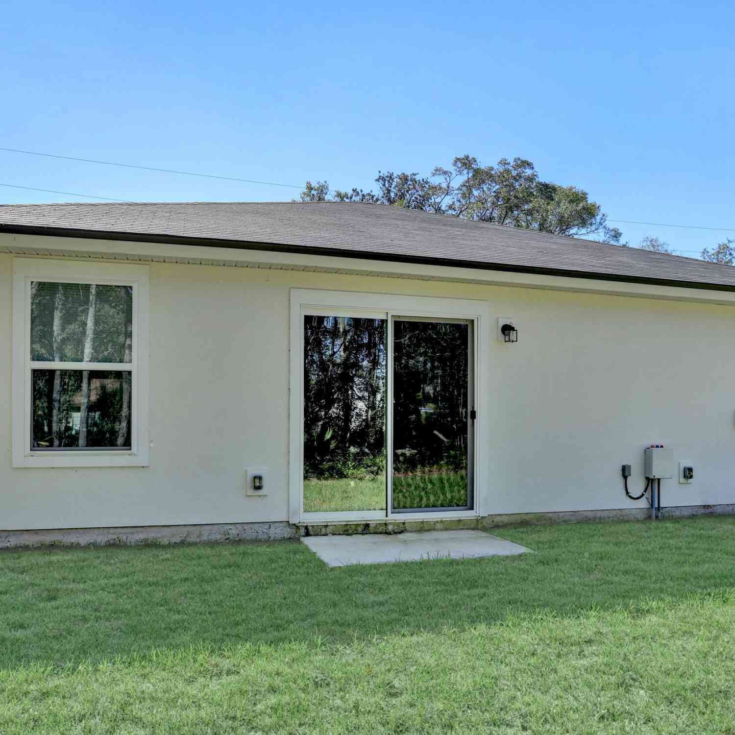 Homes For Sale - 8441 Vining Street<br/> Duval County, Jacksonville, FL 32210