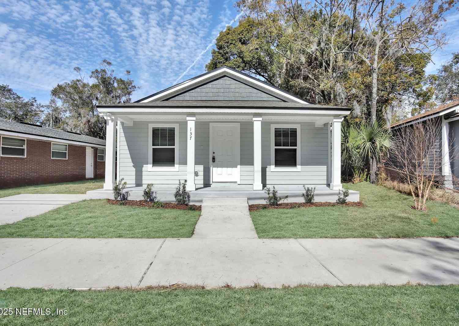Homes For Sale - 137 W 23rd Street<br/> Duval County, Jacksonville, FL 32206