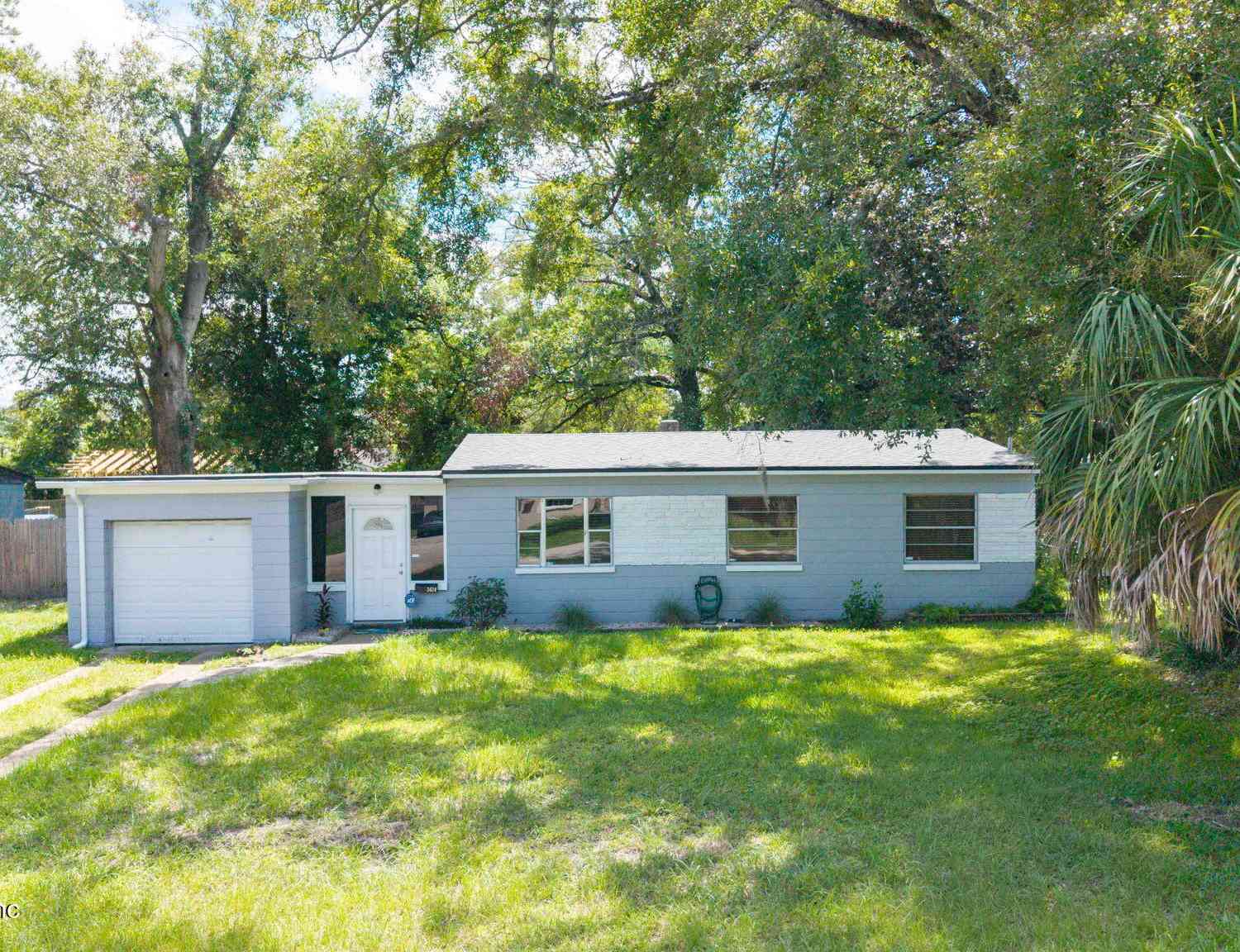 Homes For Sale - 3424 Drum Street<br/> Jacksonville, FL 32207