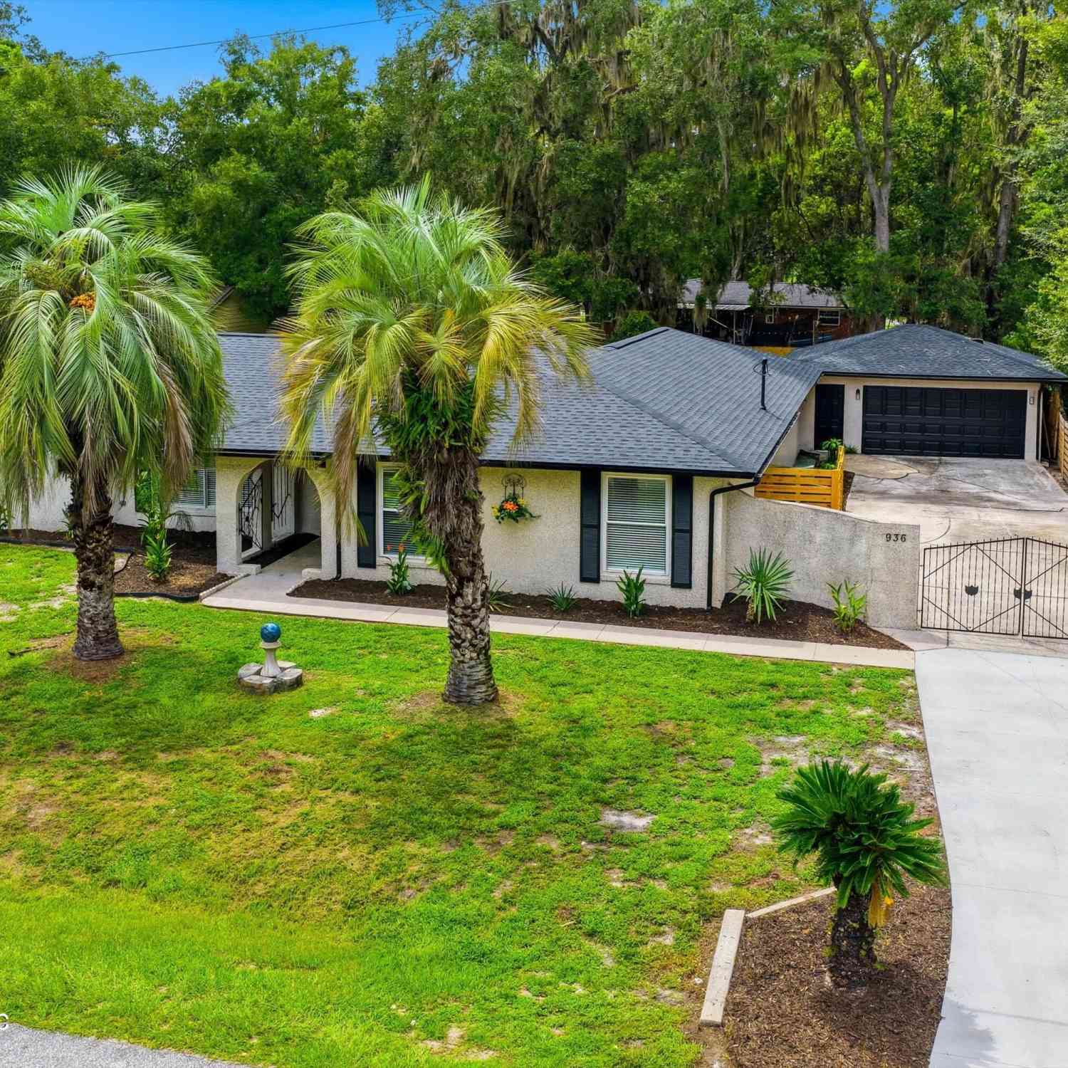 Homes For Sale - 936 Fruitwood Drive<br/> St. Johns, FL 32259