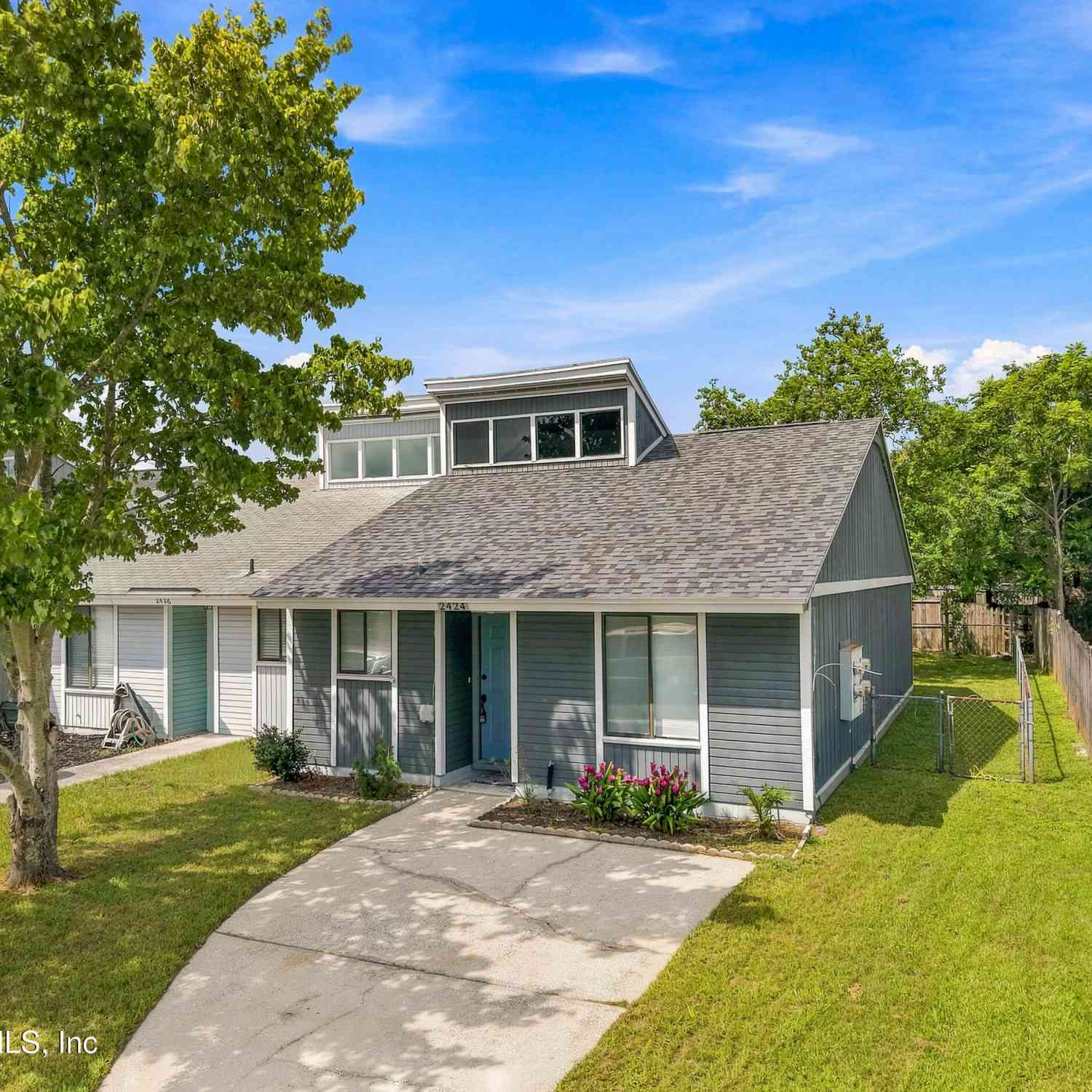 Townhouse For Sale - 2424 Seabury Place<br/> Duval County, Jacksonville, FL 32246