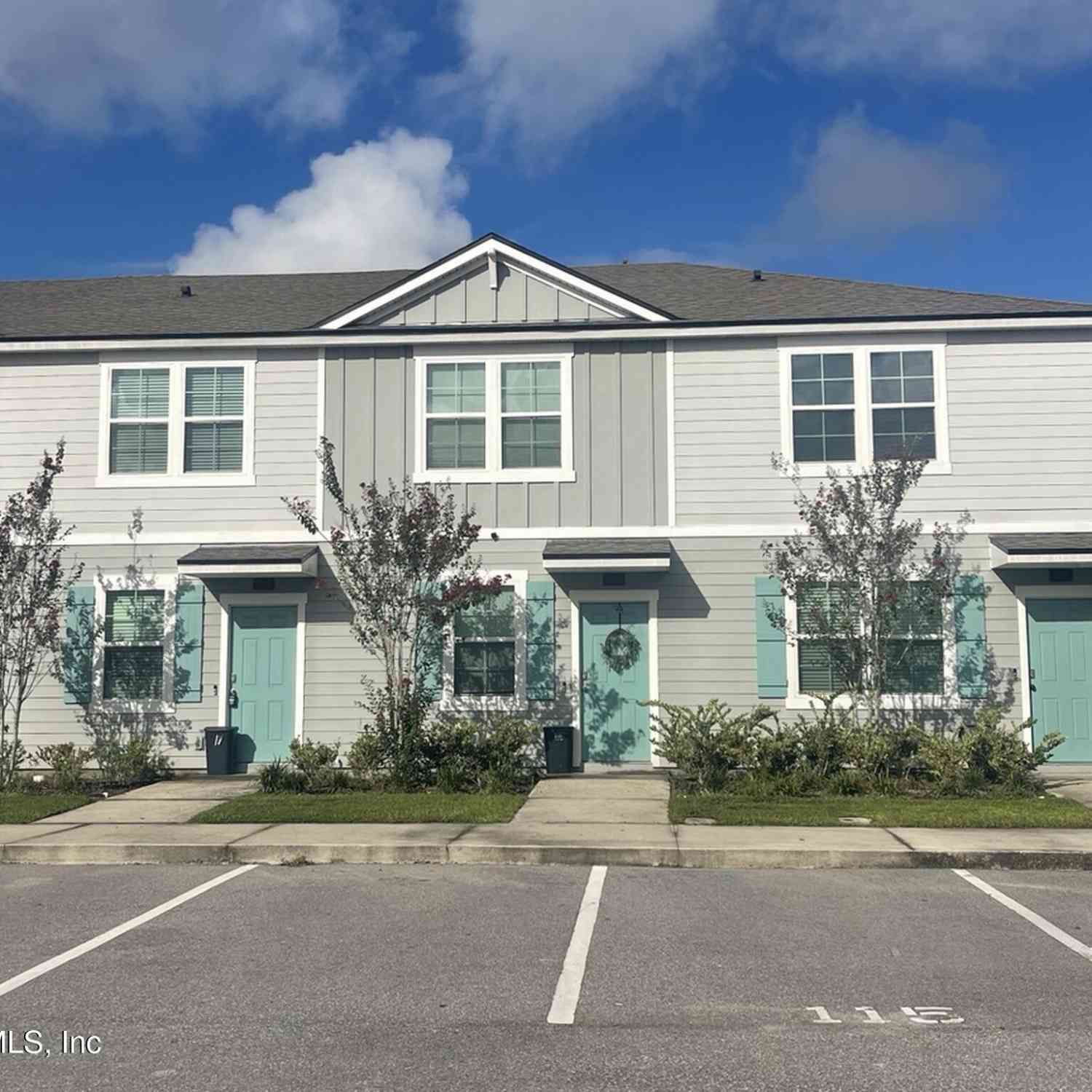 Townhouse For Sale - 4920 Earthshine Road<br/> Duval County, Jacksonville, FL 32256