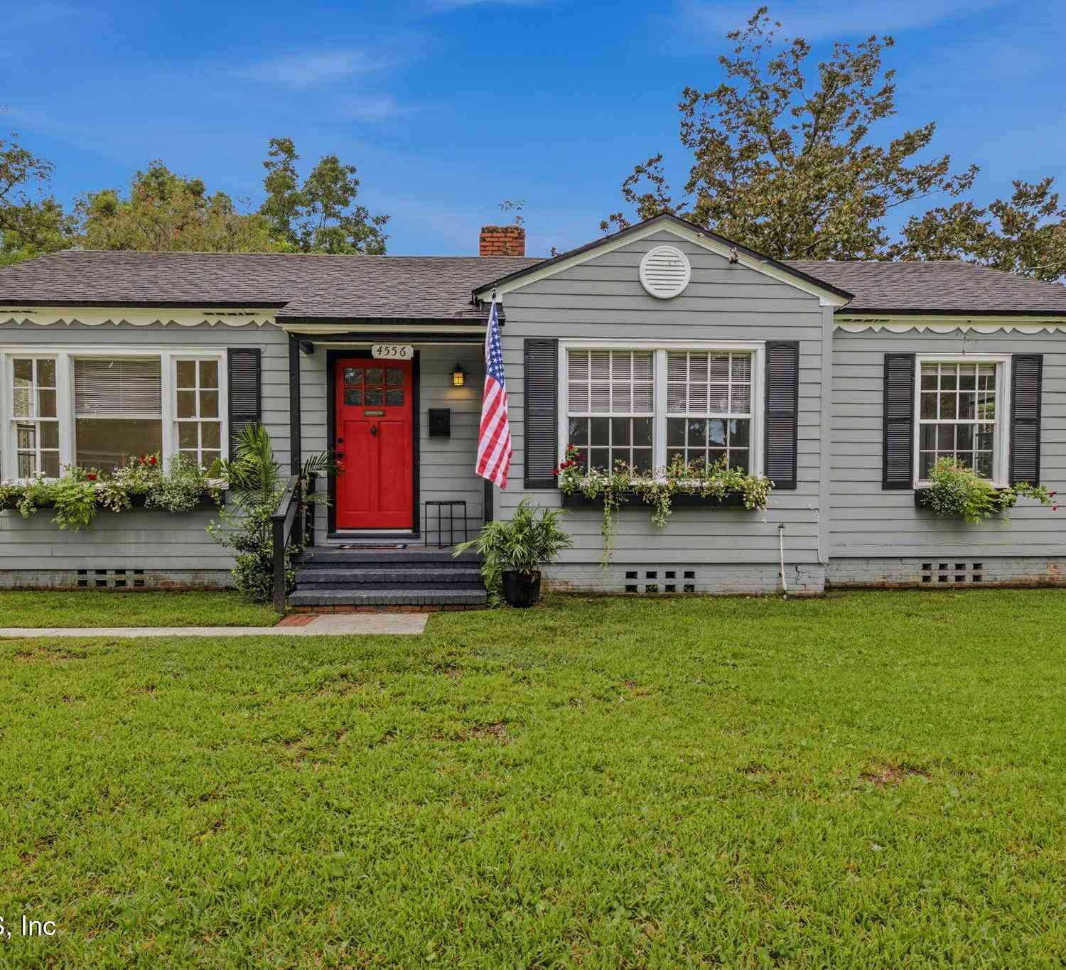 Homes For Sale - 4556 Blount Avenue<br/> Duval County, Jacksonville, FL 32210